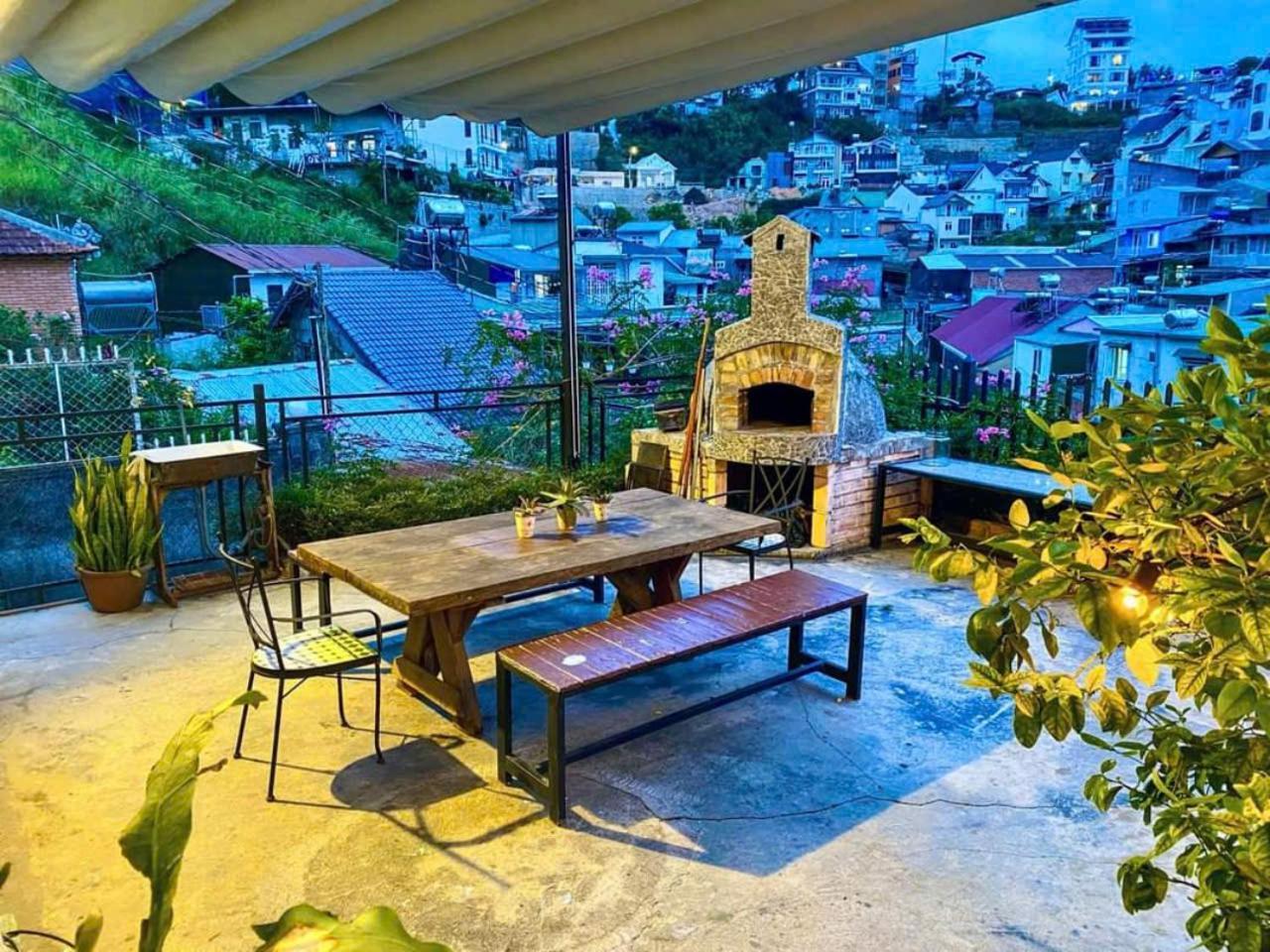 La Nha Homestay Đà Lạt Exterior foto